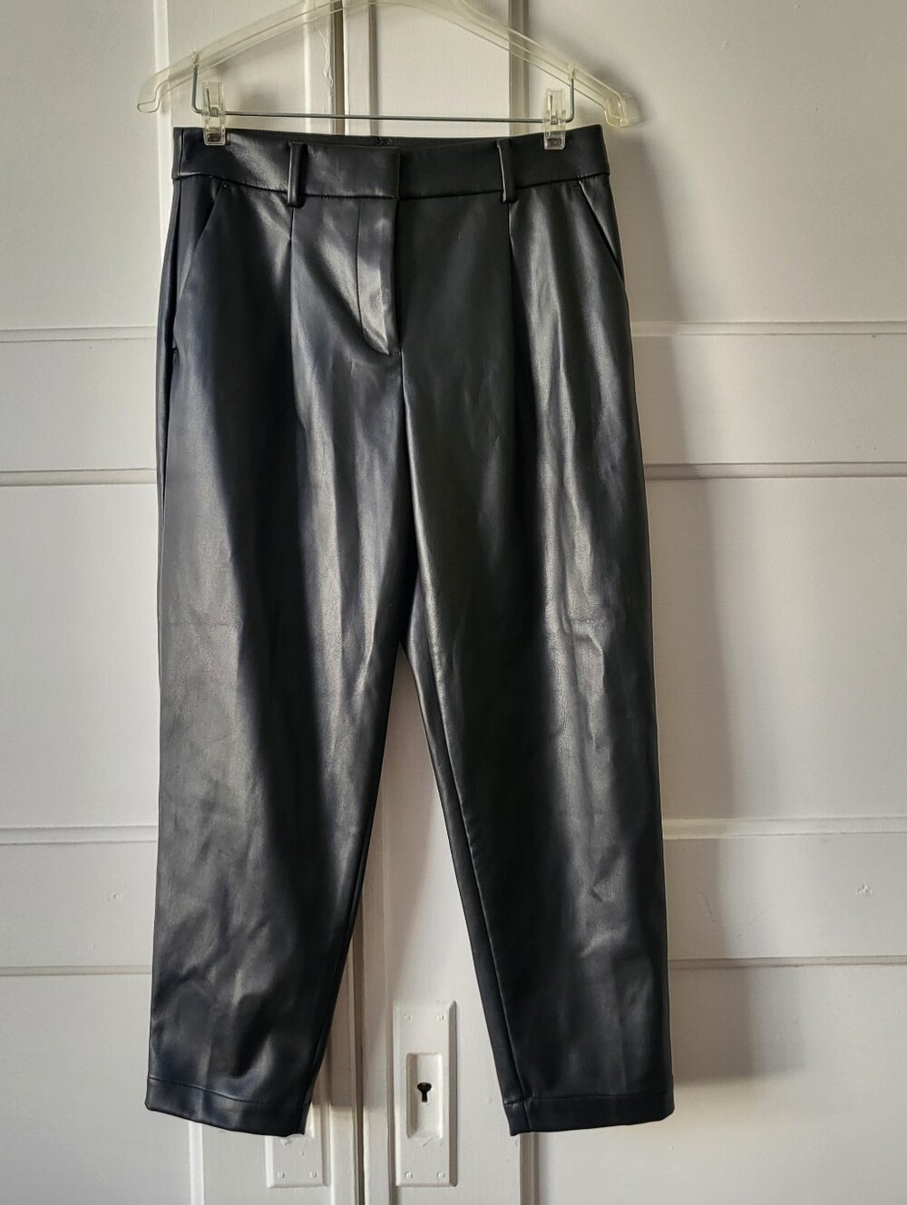 LOFT Black Faux Leather High Rise Ankle Length Pants Size 2